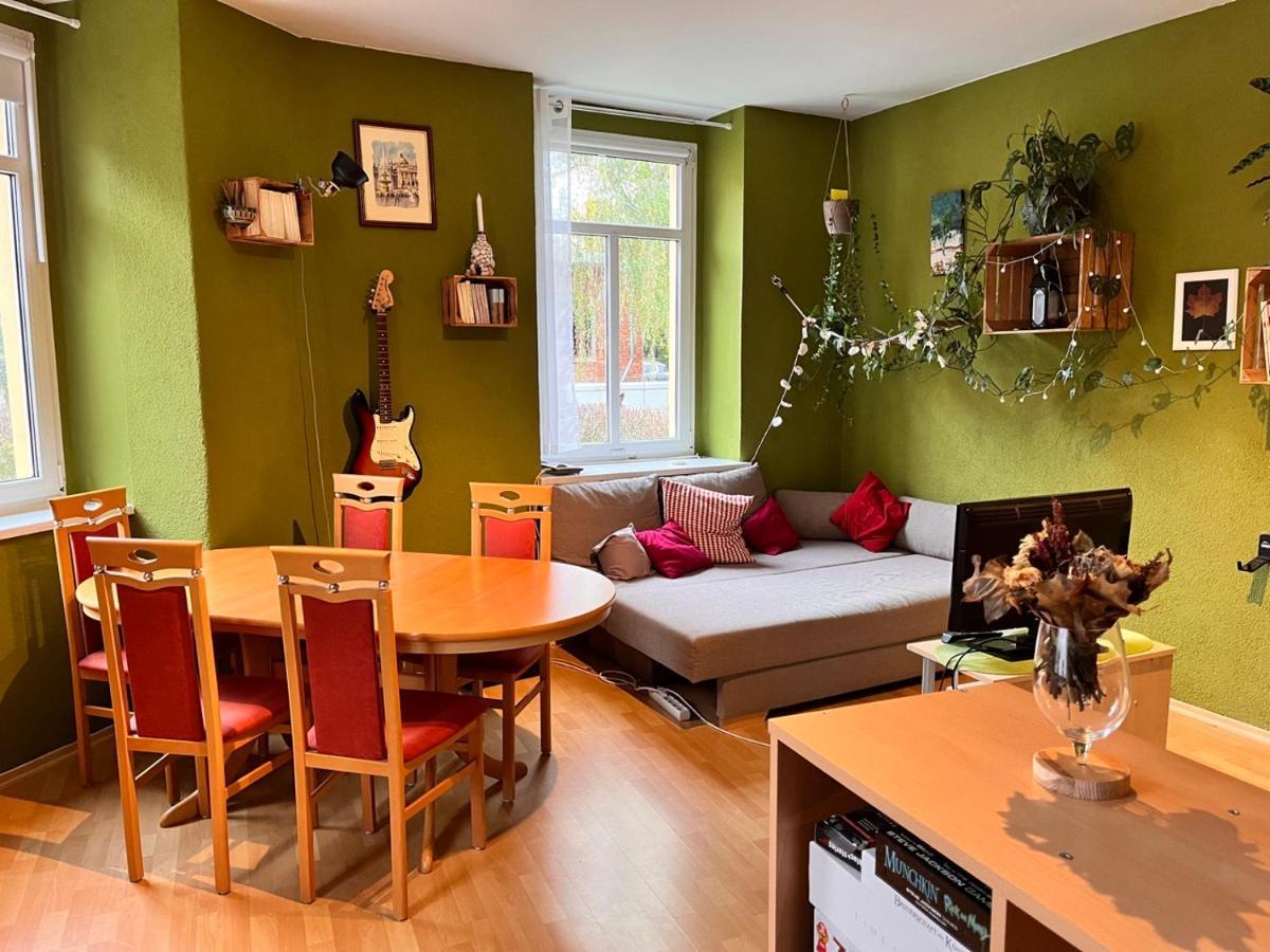 Appartement Gemutliche Oase - Tv, Beamer, Kuche Fur 4 Personen à Dresde Extérieur photo