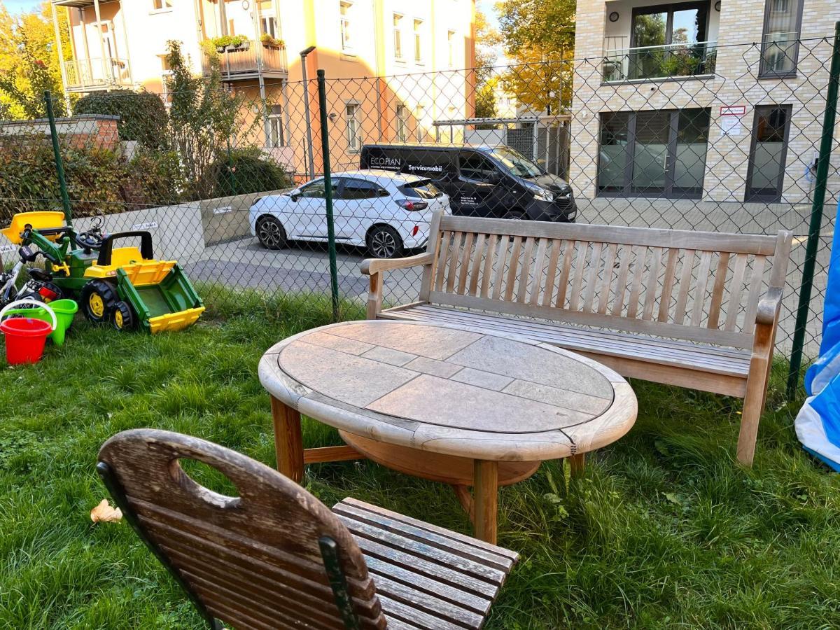 Appartement Gemutliche Oase - Tv, Beamer, Kuche Fur 4 Personen à Dresde Extérieur photo